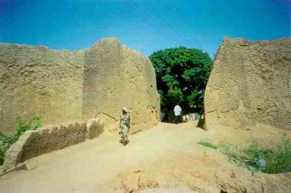 Kano's city walls